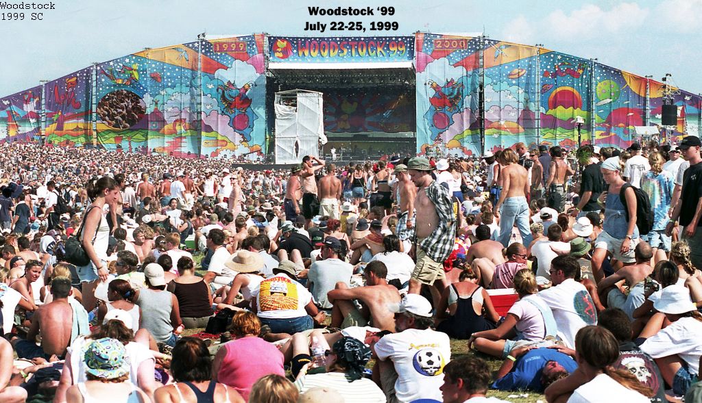 Вудсток 99. Woodstock 1999. Фестиваль Woodstock 1999. Вудсток фестиваль 99. Flea Woodstock 1999.